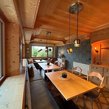 Appartement Dreimaederlhaus Am Berg à Pfronten Extérieur photo