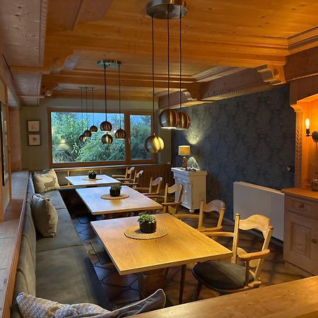 Appartement Dreimaederlhaus Am Berg à Pfronten Extérieur photo
