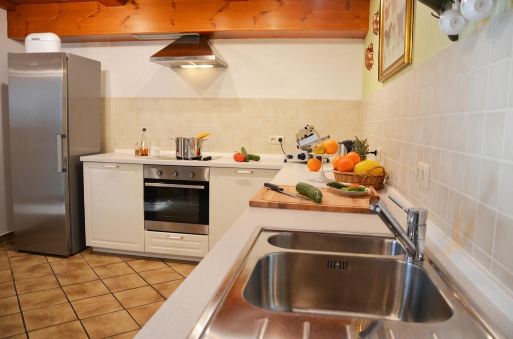 Appartement Dreimaederlhaus Am Berg à Pfronten Extérieur photo