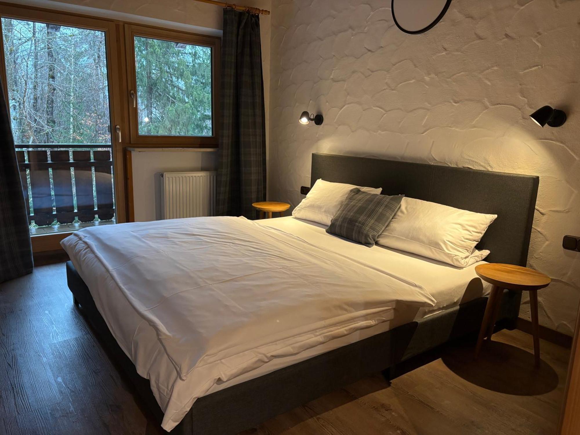 Appartement Dreimaederlhaus Am Berg à Pfronten Extérieur photo