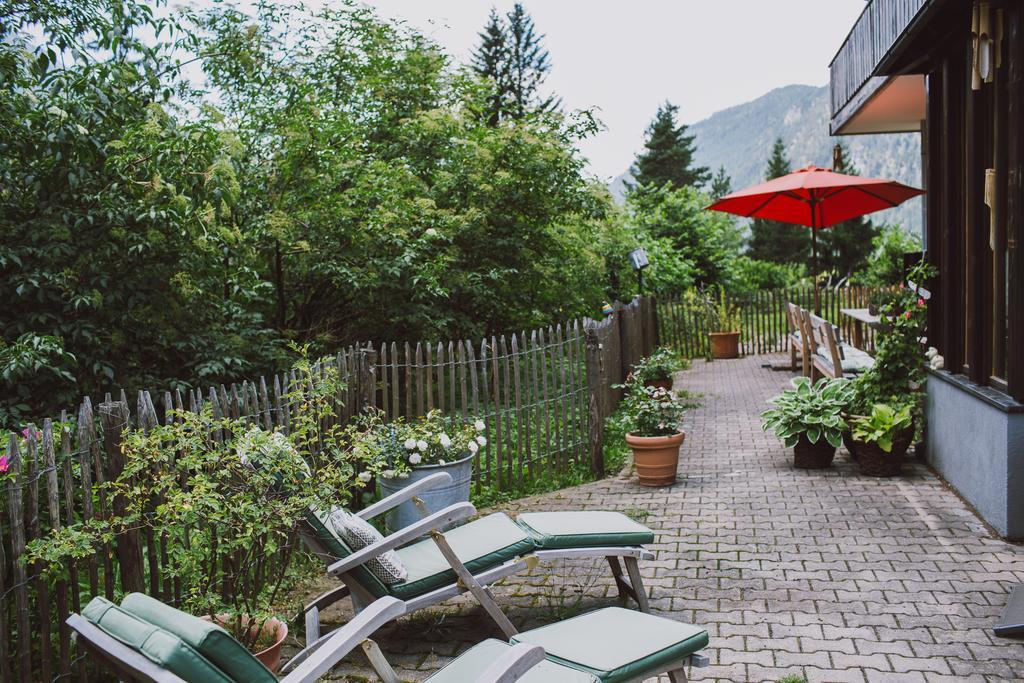 Appartement Dreimaederlhaus Am Berg à Pfronten Extérieur photo